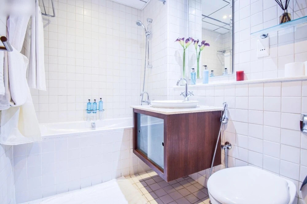 Дубай: 2B Apt With Waterfront View JBR