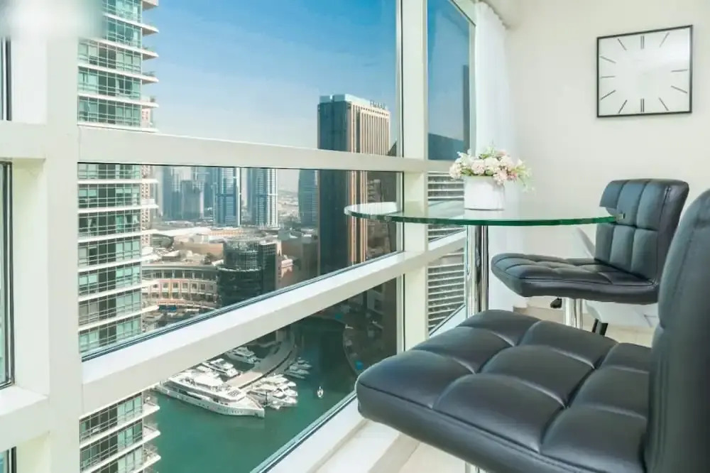 Дубай: 2B Apt With Waterfront View JBR