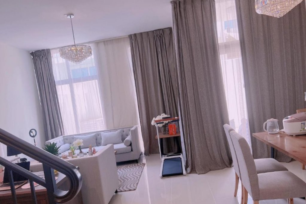Дубай: Damac Hills 2 Hotel, an Edge by Rotana Hotel