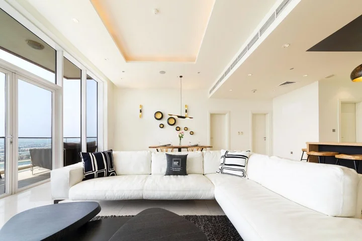 Дубай: Big Bright Luxury Apt w Atlantis Sea Views on Palm Jumeirah