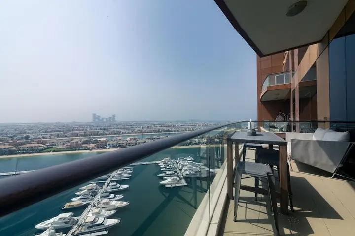 Дубай: Big Bright Luxury Apt w Atlantis Sea Views on Palm Jumeirah