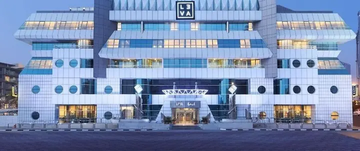 Дубай: Leva Hotel and Suites Mazaya Centre