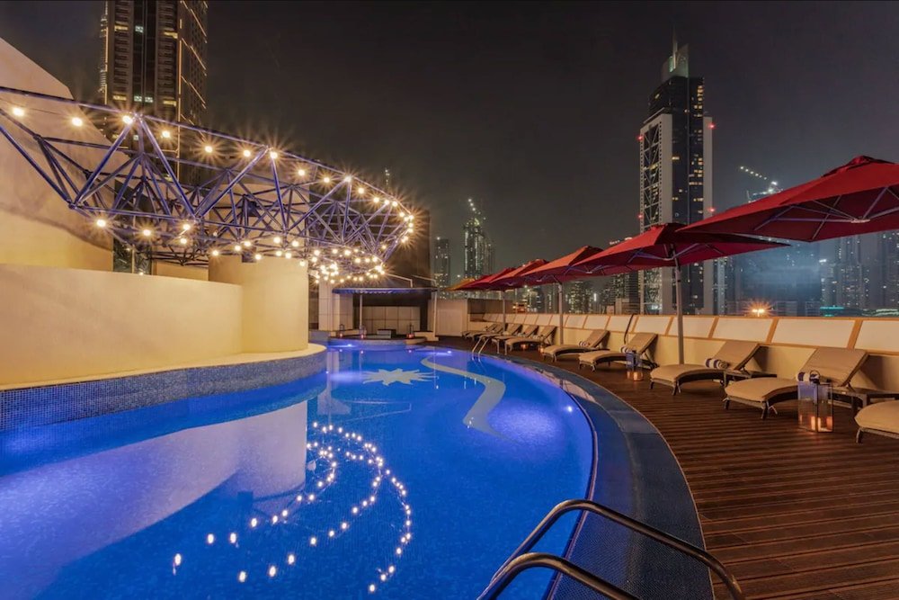 Дубай: Leva Hotel and Suites Mazaya Centre