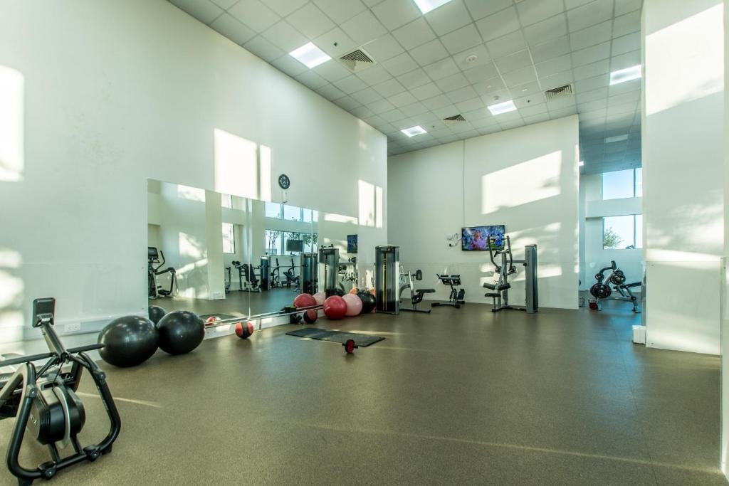 Дубай: Primestay - Al Habtoor City Two Bedroom