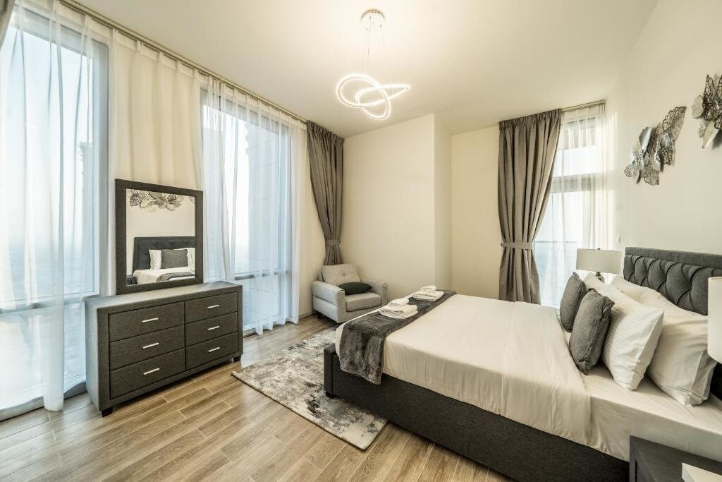 Дубай: Primestay - Al Habtoor City Two Bedroom