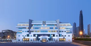 Дубай: Leva Hotel and Suites, Opposite Downtown