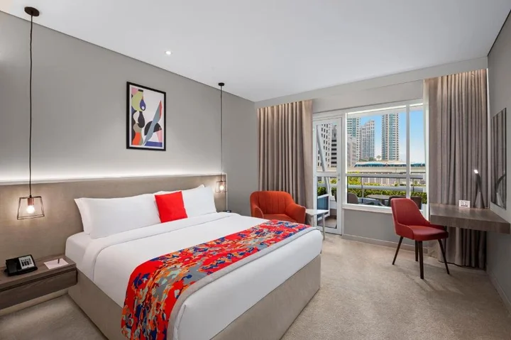Дубай: Leva Hotel and Suites, Opposite Downtown