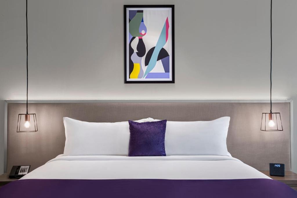 Дубай: Leva Hotel and Suites, Opposite Downtown