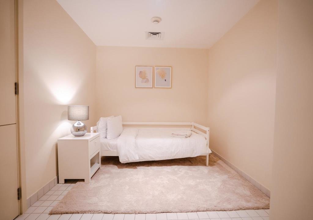 Дубай: Nasma Luxury Stays - Limestone House