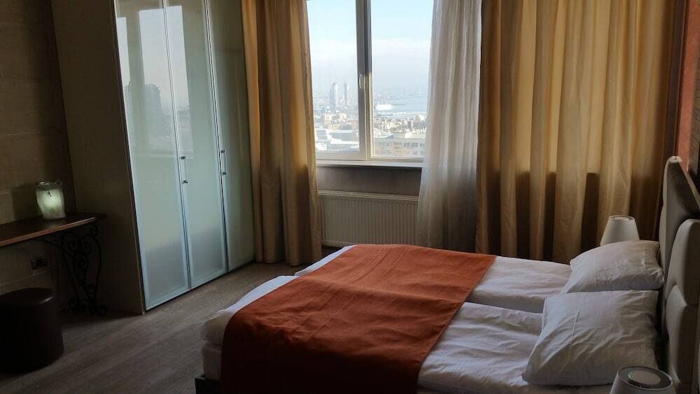 Баку: Отель Baku Sea View