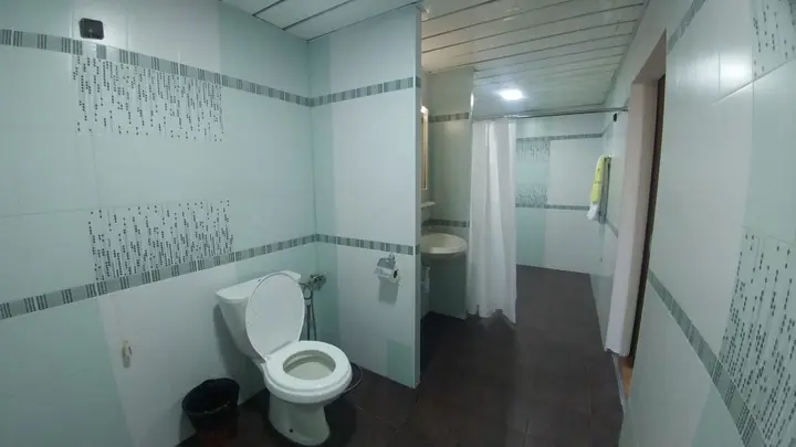 Ереван: Cross Health Center