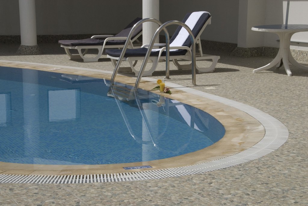 Дубай: Avari Hotel Apartments