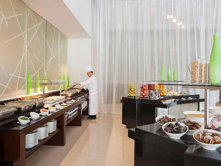 Дубай: Отель ibis Deira Creekside Dubai