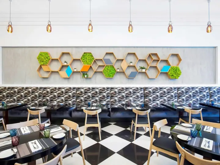 Дубай: Отель ibis Deira Creekside Dubai