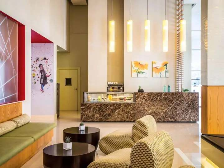 Дубай: Отель ibis Deira Creekside Dubai