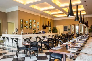Дубай: Отель ibis Deira Creekside Dubai