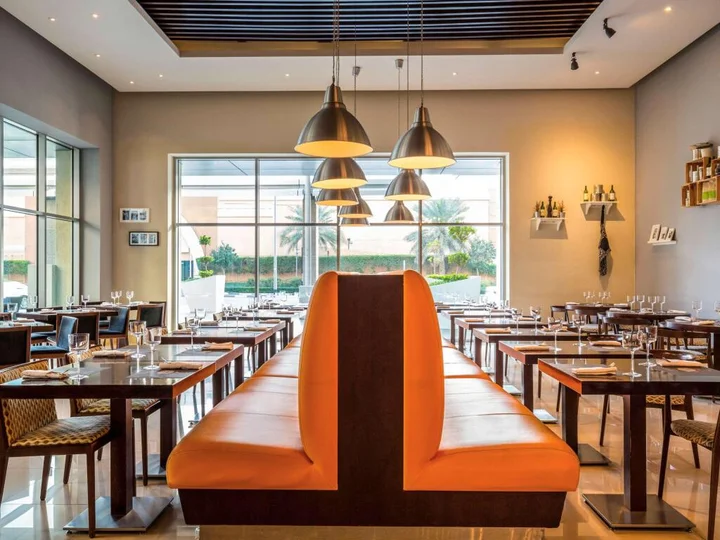 Дубай: Отель ibis Deira Creekside Dubai