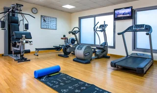 Дубай: TIME Topaz Hotel Apartment