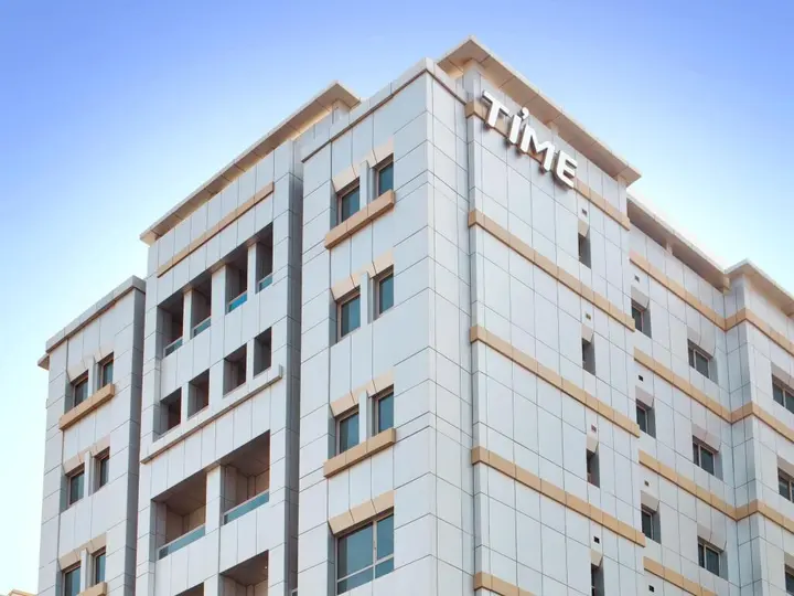 Дубай: TIME Topaz Hotel Apartment