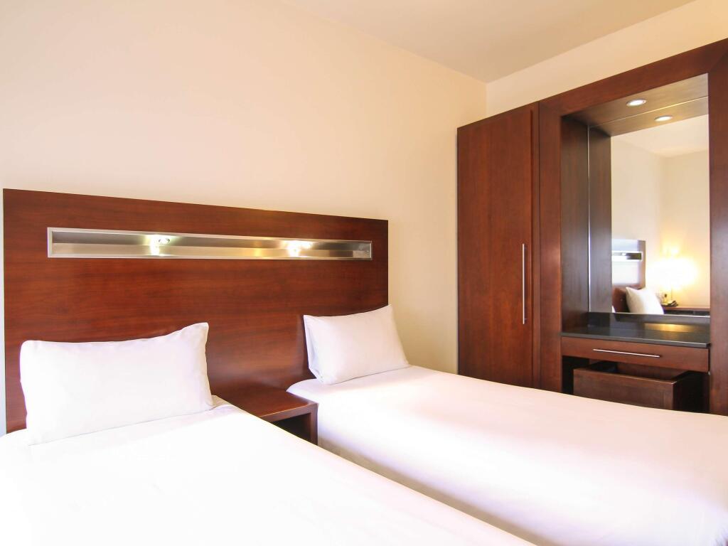 Дубай: ibis World Trade Centre Dubai