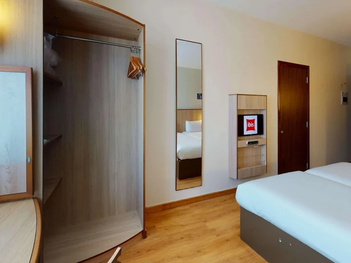 Дубай: Ibis Al Barsha