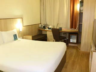 Дубай: Ibis Al Barsha
