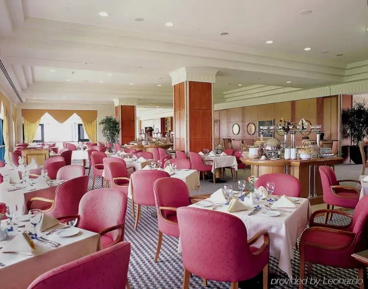 Город 6-го октября: Hilton Pyramids Golf