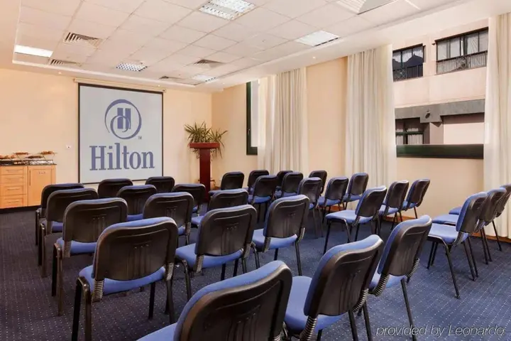 Город 6-го октября: Hilton Pyramids Golf