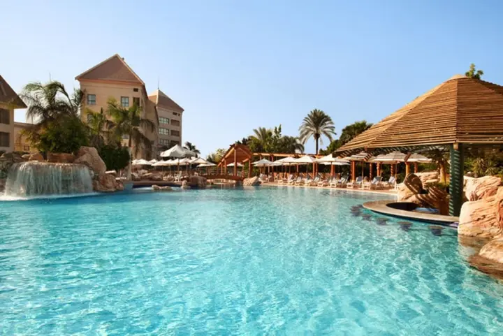 Город 6-го октября: Hilton Pyramids Golf