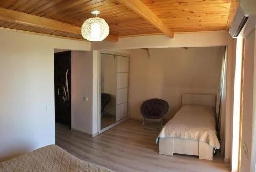 Батуми: Deluxe Guest House