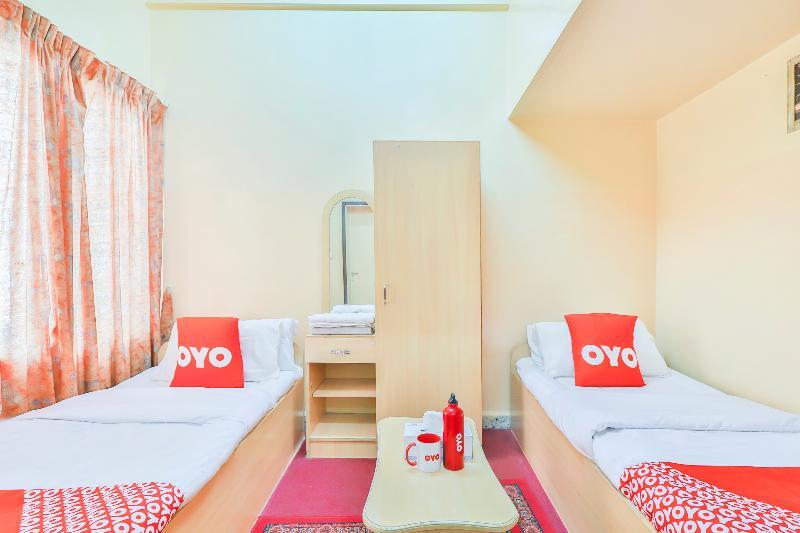 Дубай: Al Wehda Hotel by OYO Rooms
