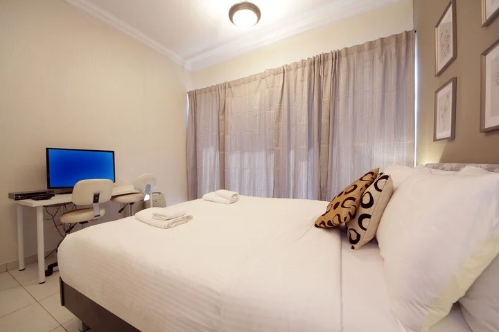 Дубай: Al Waleed Paradise by Signature Holiday Home