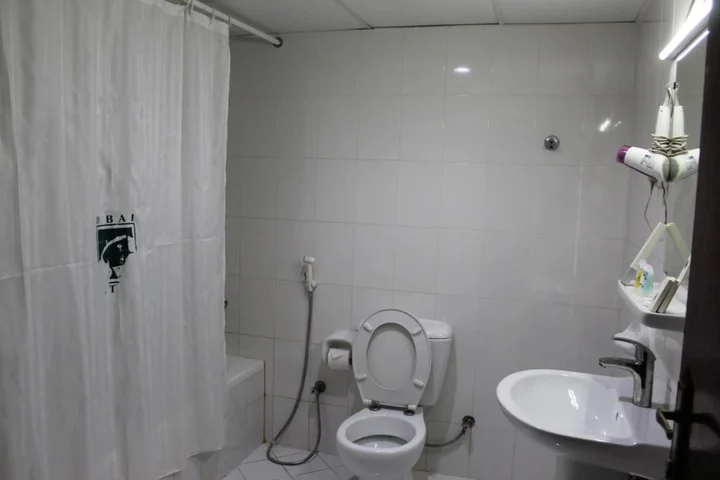 Дубай: Dubai Nova Hotel