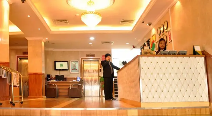 Дубай: Dubai Nova Hotel