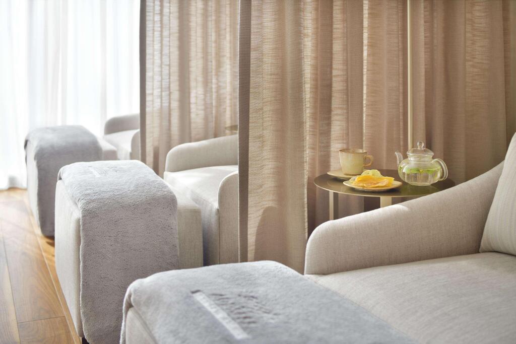 Дубай: Address fountain views apartments
