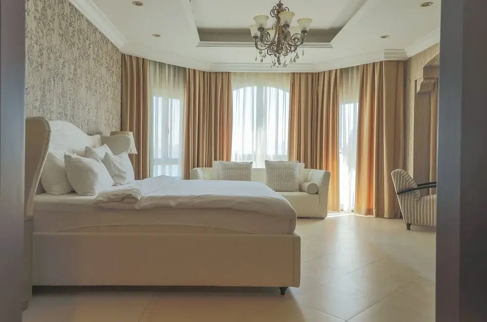 Дубай: The Palm Jumeirah Villas - Frond D