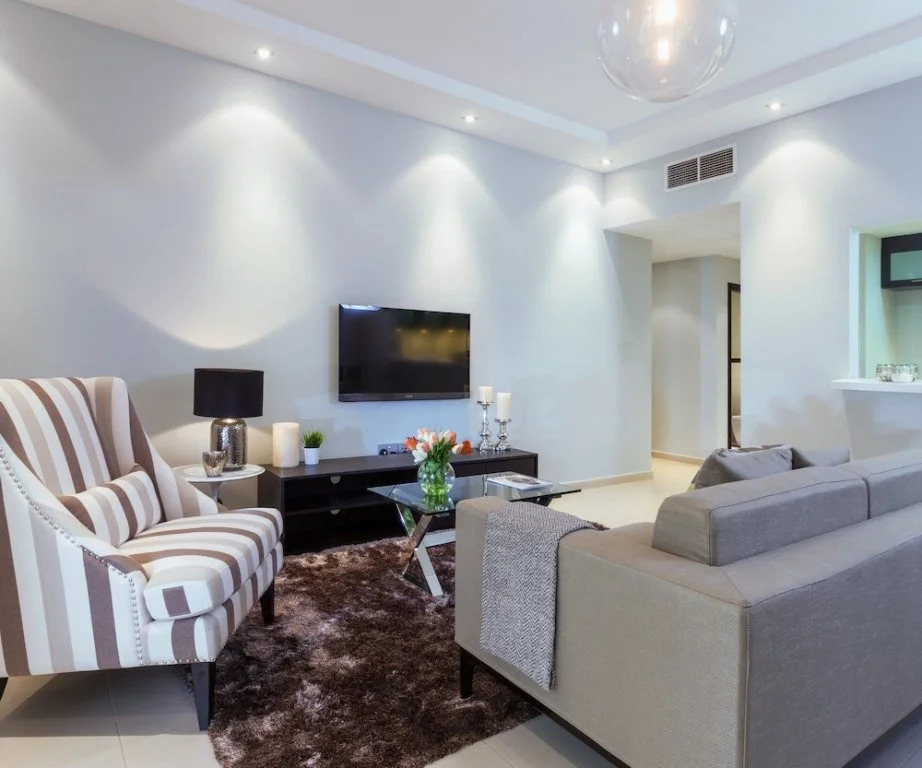 Дубай: The Palm Jumeirah Villas - Frond D