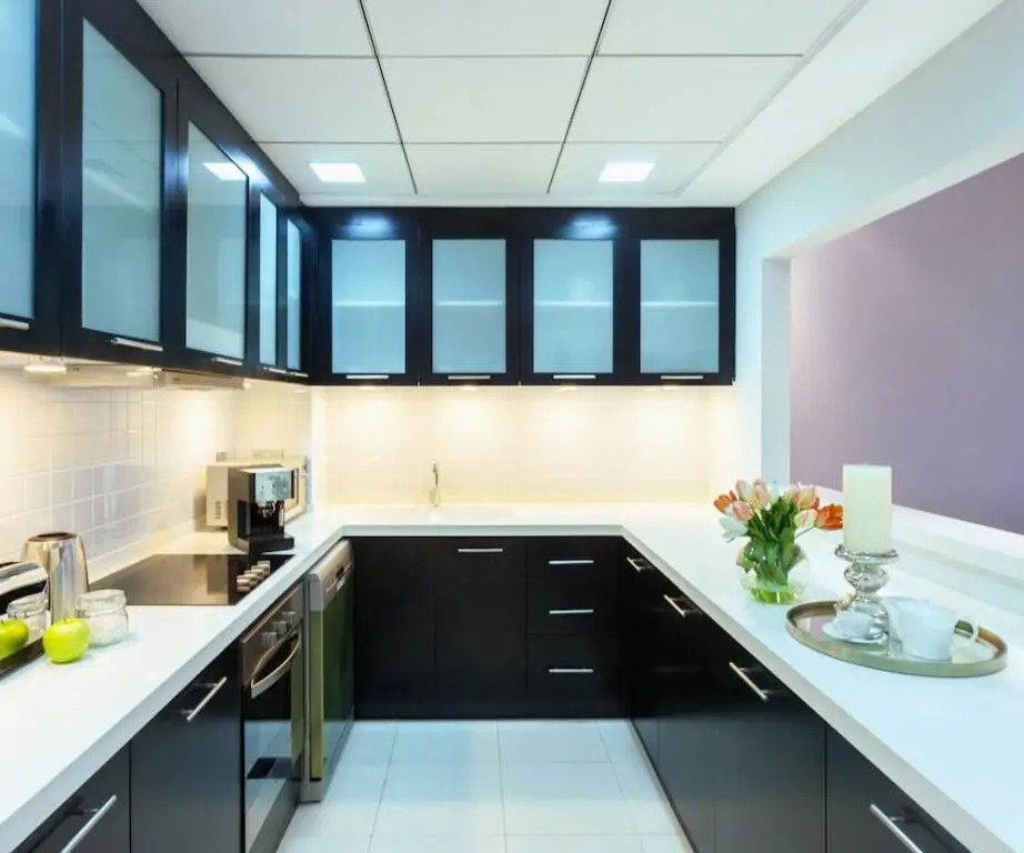 Дубай: The Palm Jumeirah Villas - Frond D