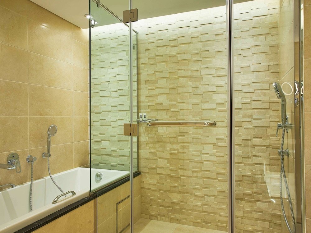 Дубай: Mercure Dubai Barsha Heights Hotel Suites