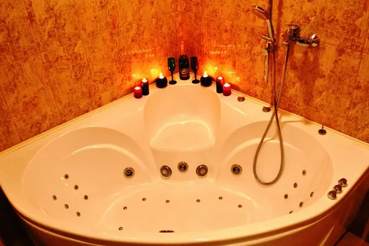 Минск: Sauna & Jacuzzi ApartComplex (Сауна и Джакузи АпартКомплекс) Центр Минска