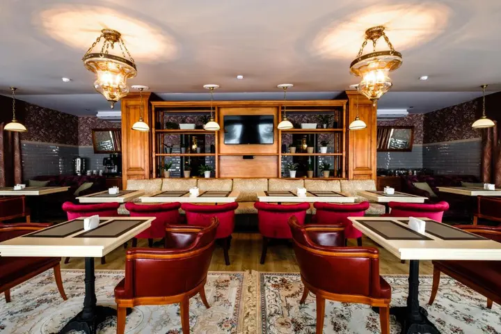 Верхняя Сысерть: Отель Greenwald by Usta Hotels