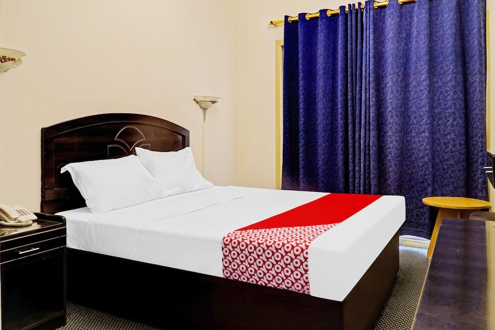 Super OYO 800 Moon Creek Hotel — фото 2