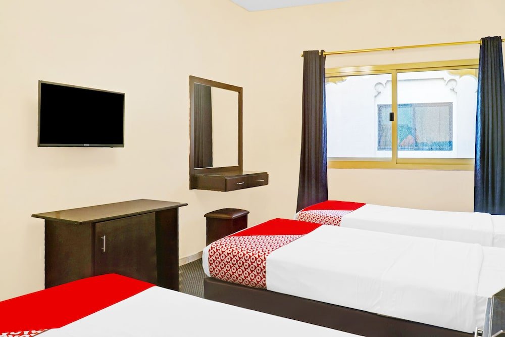 Super OYO 800 Moon Creek Hotel — фото 4