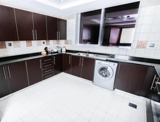 Абу-Даби: Danat Residence