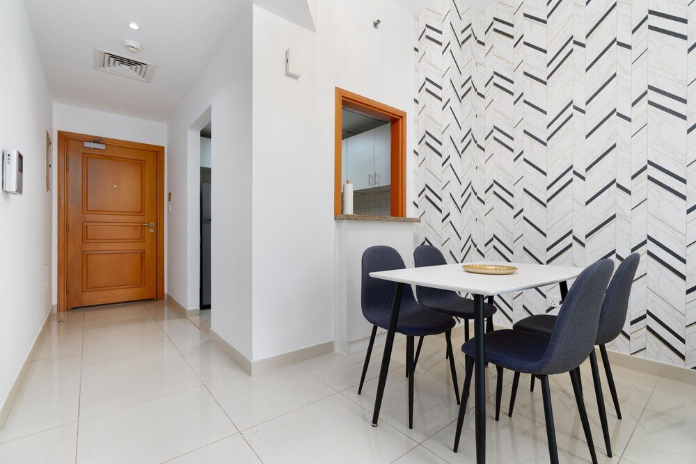 Дубай: GLOBALSTAY. Marina Residences. Pool, Gym