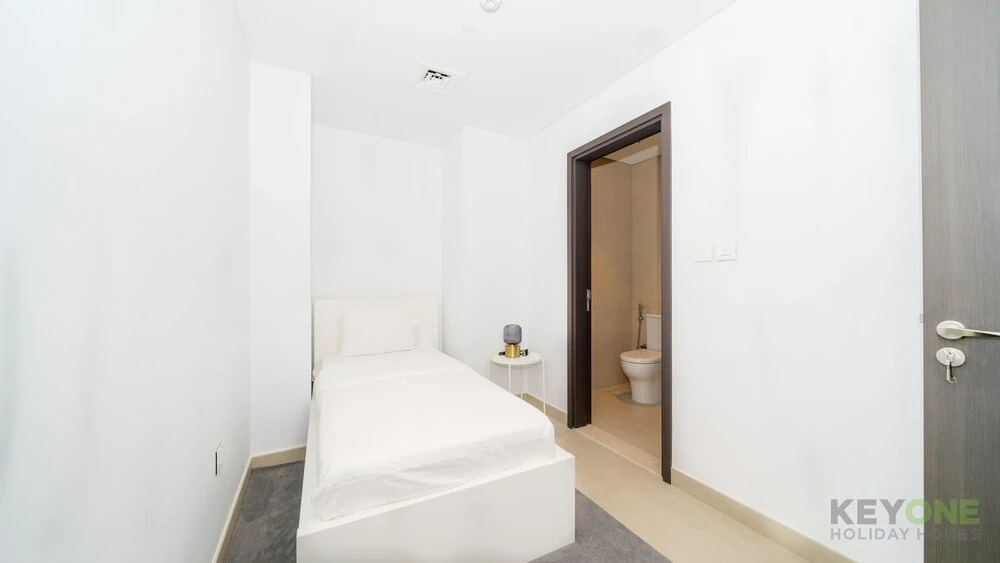 Дубай: KOHH – 3BR in Downtown Views