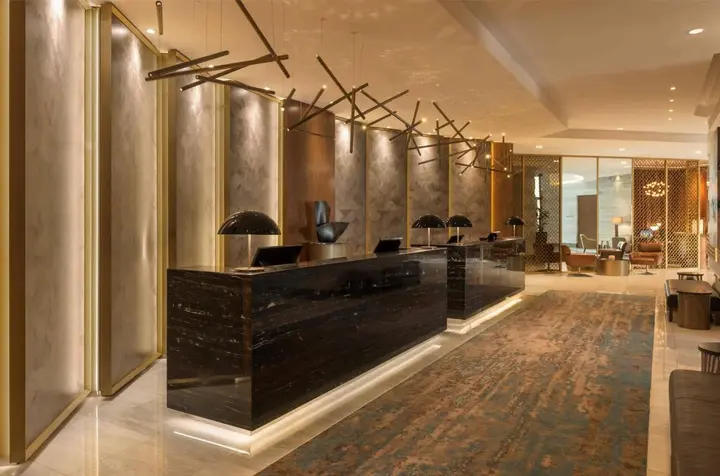 Дубай: Sheraton Mall of the Emirates Hotel, Dubai