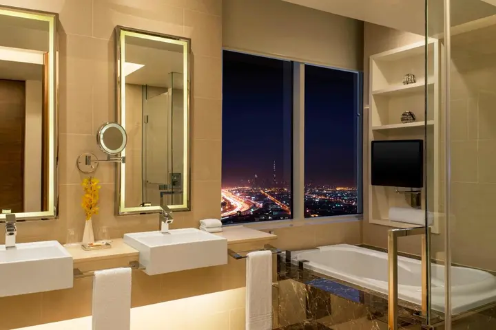 Дубай: Sheraton Mall of the Emirates Hotel, Dubai