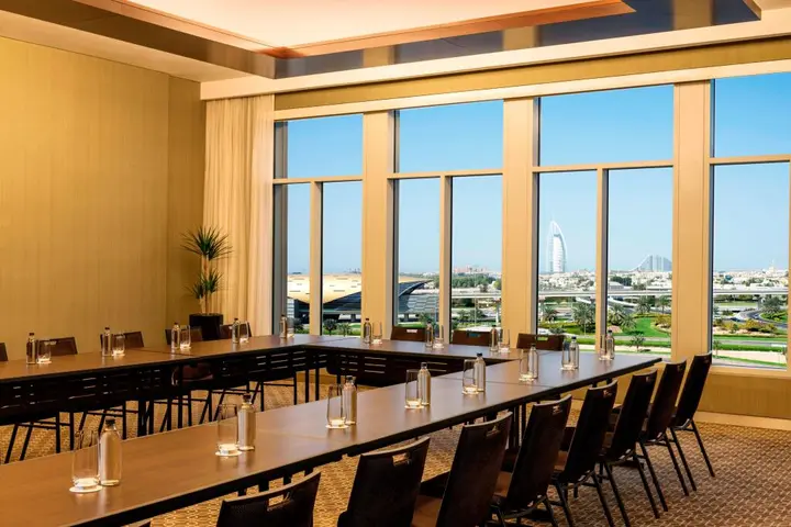Дубай: Sheraton Mall of the Emirates Hotel, Dubai