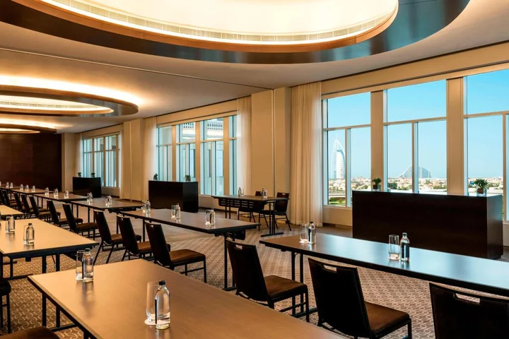 Дубай: Sheraton Mall of the Emirates Hotel, Dubai